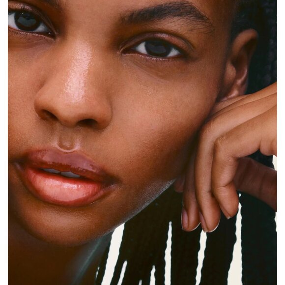 NEW Rhode Shea Butter Peptide Lip Plumping Treatment (Salted Caramel) .3 oz/10ml - Picture 11 of 13